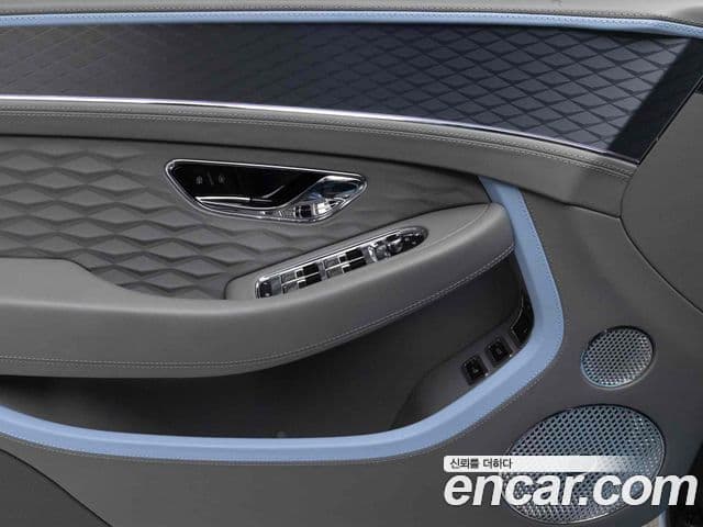 Bentley Continental GT 2025 — Şəkil 14/19