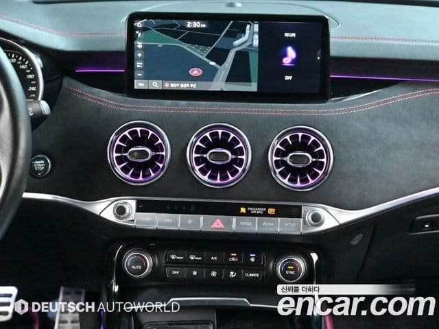 Kia Stinger 2022 — Şəkil 14/20