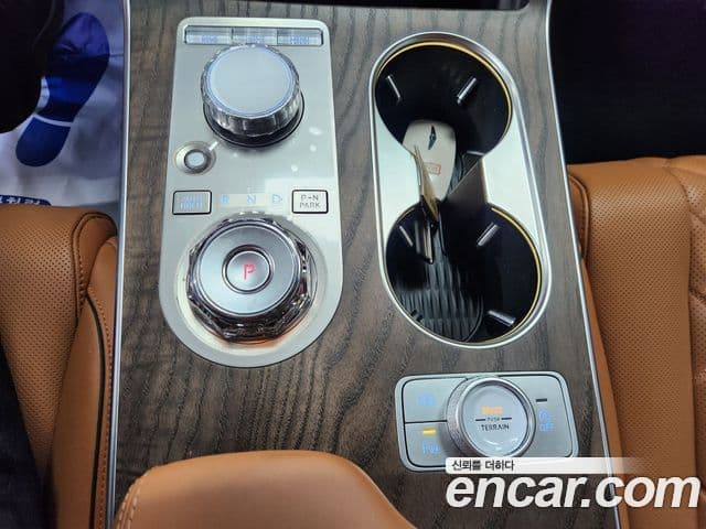 Genesis GV80 2024 — Photo 18/20