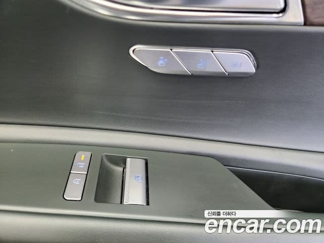 Genesis GV80 2024 — Photo 19/20