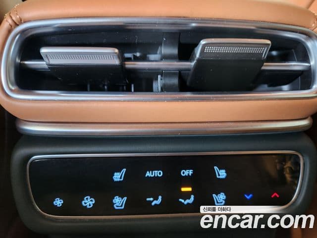 Genesis GV80 2024 — Photo 7/20