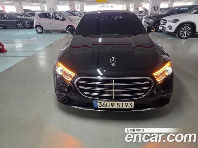 Mercedes-Benz E-Class 2024 — Şəkil 20/20
