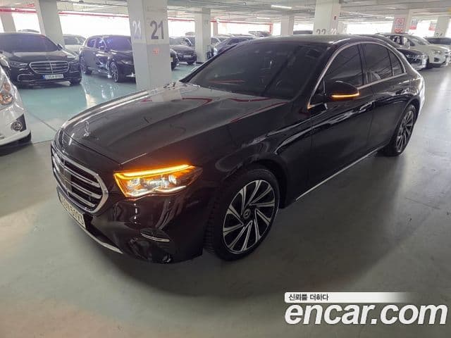 Mercedes-Benz E-Class 2024 — Şəkil 1/20
