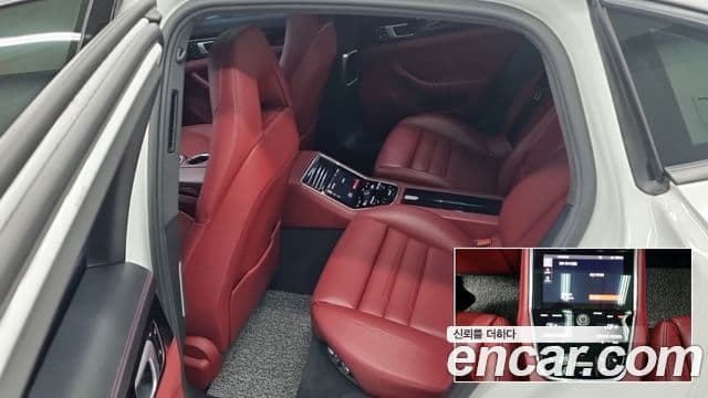 Porsche Panamera 2018 — Şəkil 18/18
