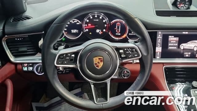 Porsche Panamera 2018 — Şəkil 2/18