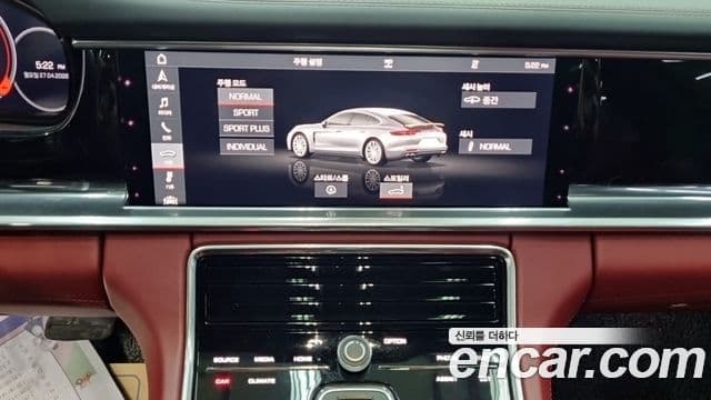 Porsche Panamera 2018 — Şəkil 3/18