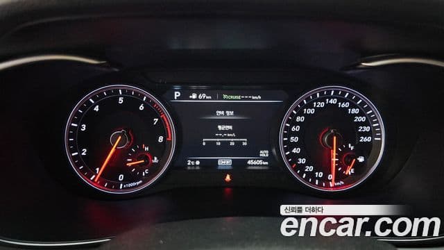 Genesis G70 2019 — Photo 7/20