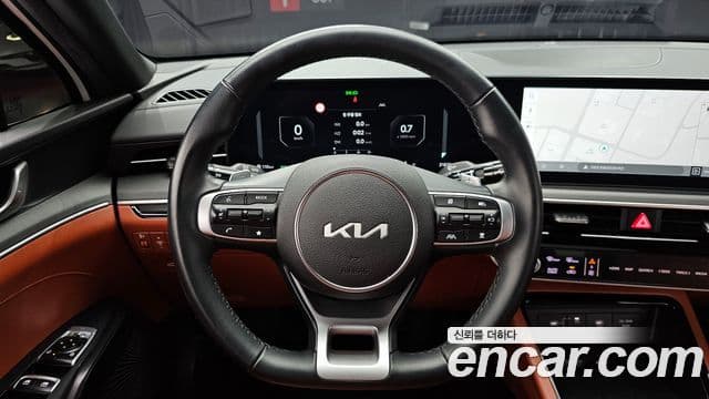 Kia K5 2024 — ფოტო 13/20