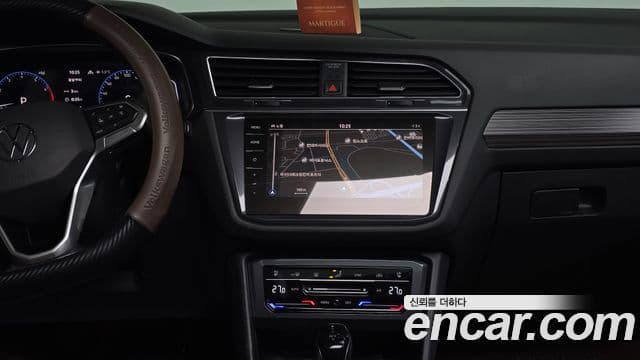 Volkswagen Tiguan Allspace 2022 — ფოტო 14/20