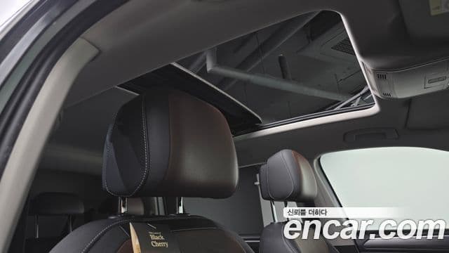 Volkswagen Tiguan Allspace 2022 — ფოტო 18/20