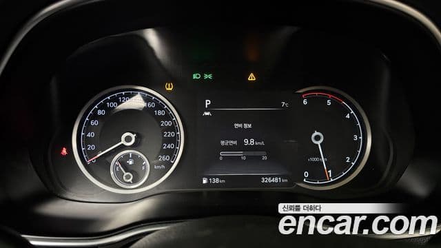 Genesis GV80 2020 — Photo 8/20