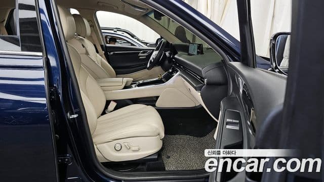 Genesis GV80 2020 — Photo 19/20