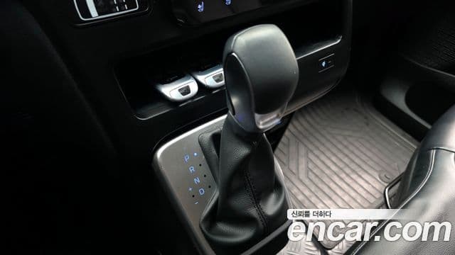 Hyundai Staria 2022 — Şəkil 9/20
