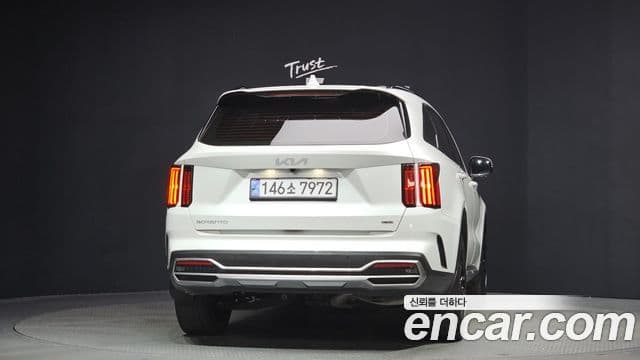 Kia Sorento 2023 — Şəkil 4/20