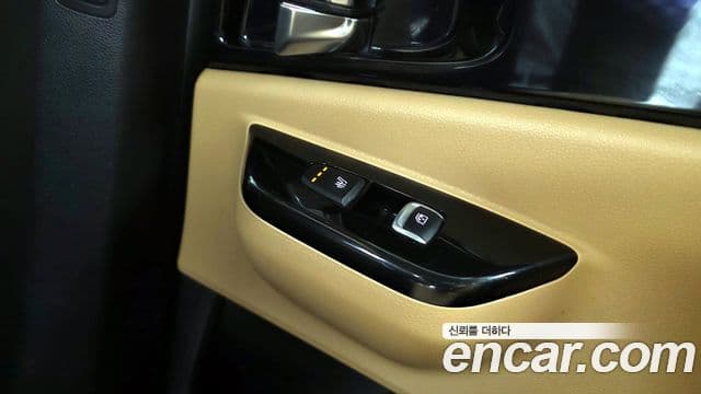 Kia Carnival 2022 — Şəkil 19/20