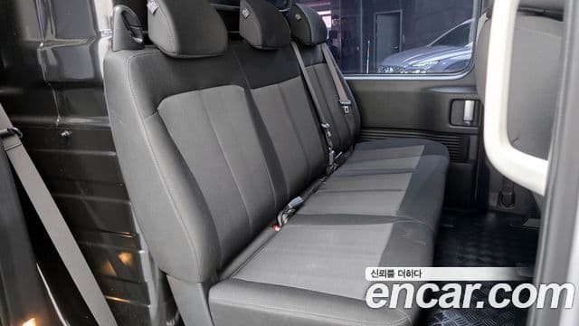 Hyundai Staria 2023 — Şəkil 12/20