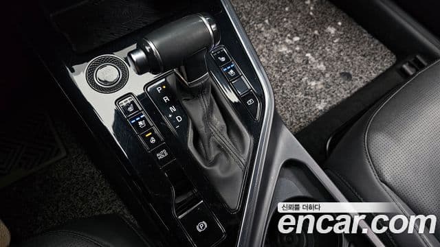 Kia Niro 2022 — Şəkil 9/20