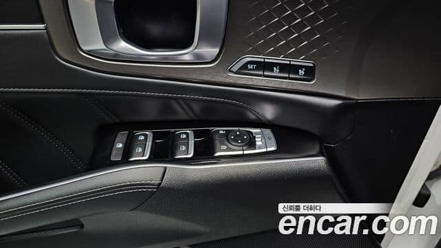 Kia Sorento 2020 — Фото 18/20