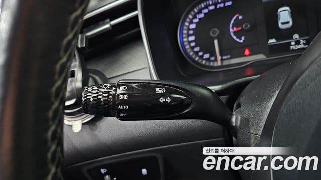 Hyundai The New Tucson 2021 — ფოტო 17/20