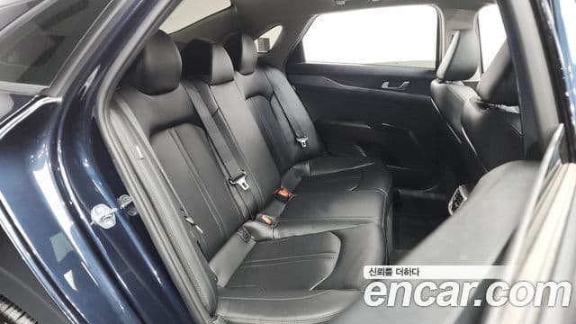 Kia K5 2024 — ფოტო 12/20