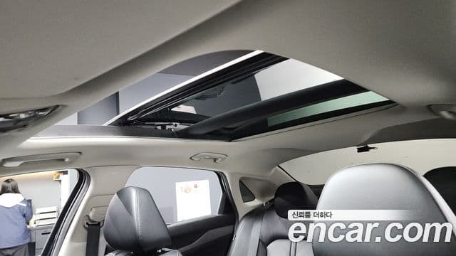 Kia K5 2024 — ფოტო 17/20
