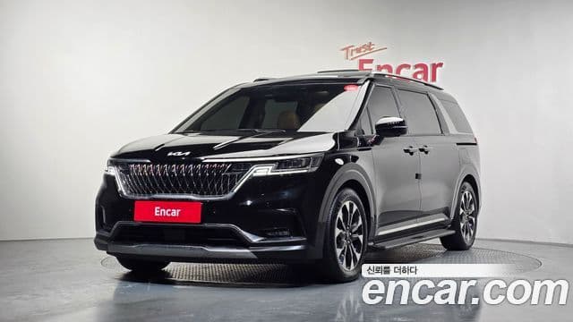 Kia Carnival 2023 — Фото 1/20