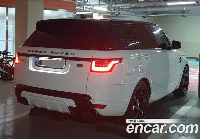 Land Rover Range Rover Sport 2021 — Şəkil 11/17