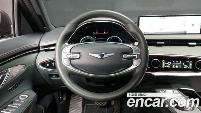 Genesis GV70 2024 — ფოტო 13/20