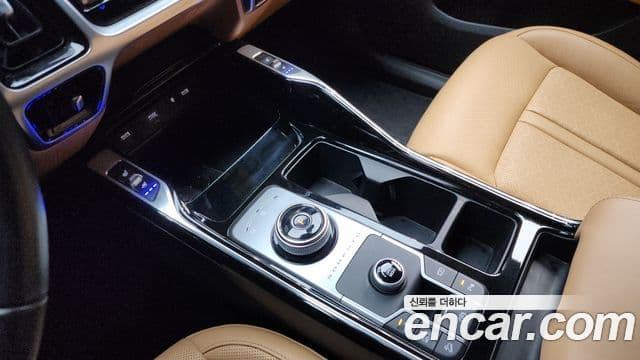 Kia Sorento 2021 — Фото 7/20