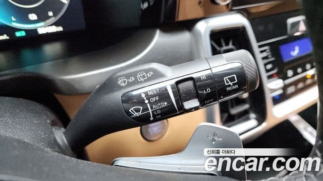 Kia Sorento 2021 — Фото 15/20