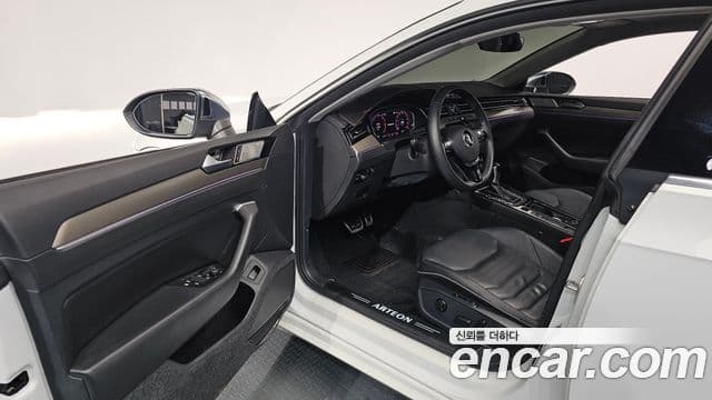 Volkswagen Arteon 2020 — ფოტო 8/20