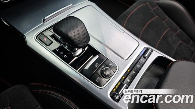 Kia Stinger 2021 — Şəkil 9/20