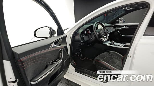 Kia Stinger 2021 — Şəkil 11/20