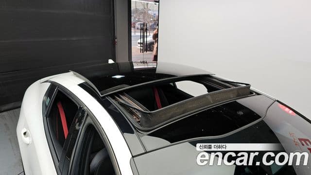 Kia Stinger 2021 — Şəkil 19/20