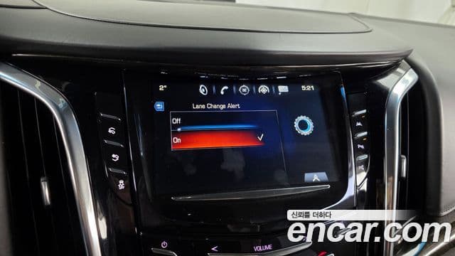 Cadillac Escalade 2019 — Photo 14/20