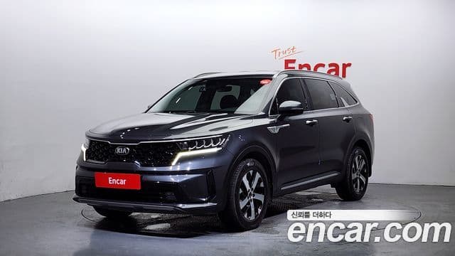 Kia Sorento 2021 — Фото 1/20
