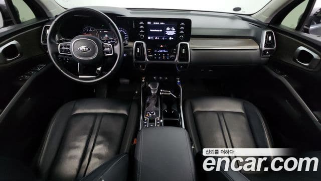 Kia Sorento 2021 — Фото 7/20