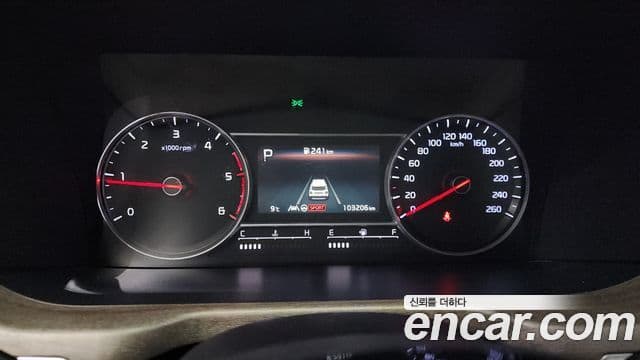 Kia Sorento 2021 — Фото 8/20