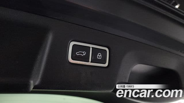 Kia Sorento 2021 — Фото 20/20