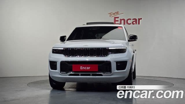 Jeep Grand Cherokee 2023 — Şəkil 3/20