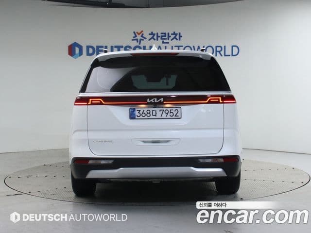 Kia Carnival 2022 — Фото 4/20