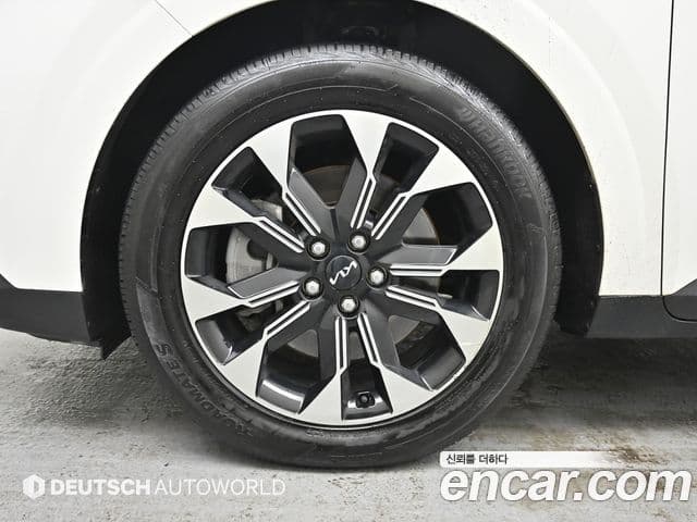Kia Carnival 2022 — Фото 5/20