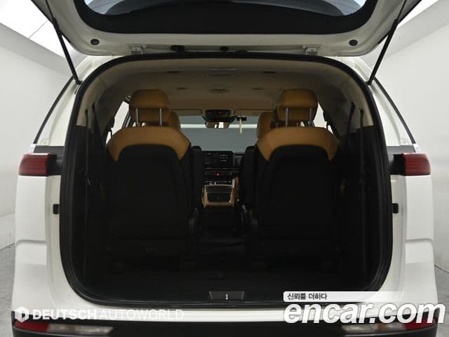 Kia Carnival 2022 — Фото 20/20