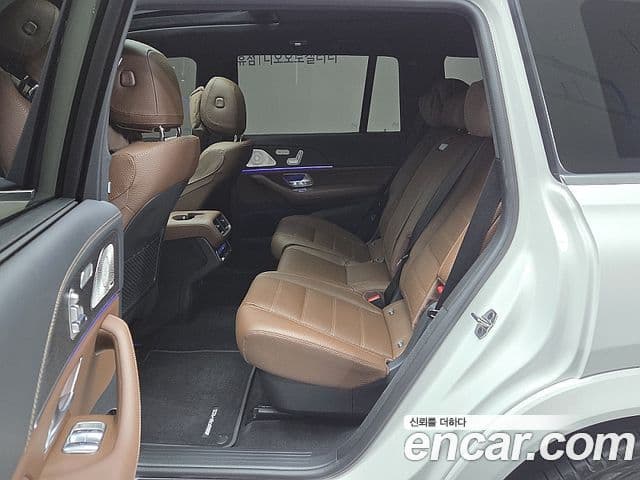 Mercedes-Benz GLS-Class 2025 — ფოტო 14/20