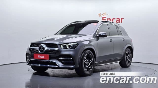 Mercedes-Benz GLE-Class 2021 — ფოტო 1/20