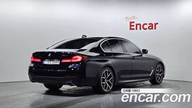 BMW 5 Series 2023 — Şəkil 6/20