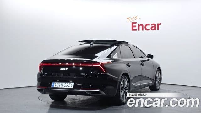 Kia K8 2023 — Şəkil 2/20