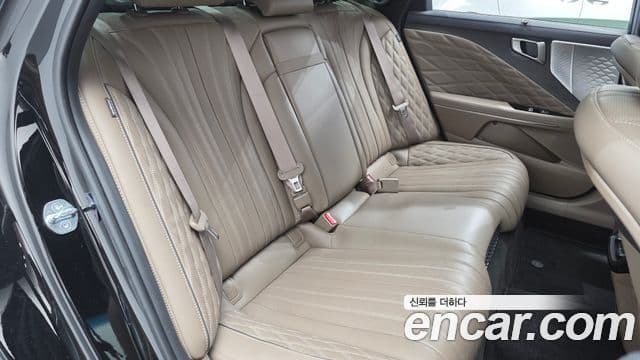 Kia K8 2023 — Şəkil 12/20