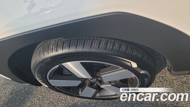 Hyundai Santa Fe 2023 — Şəkil 4/20