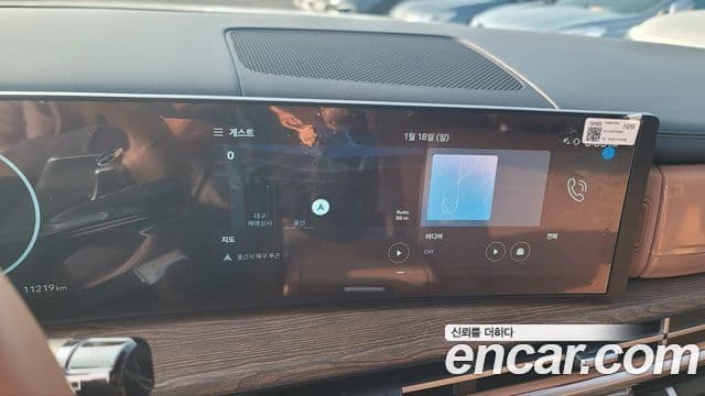Hyundai Santa Fe 2023 — Şəkil 10/20